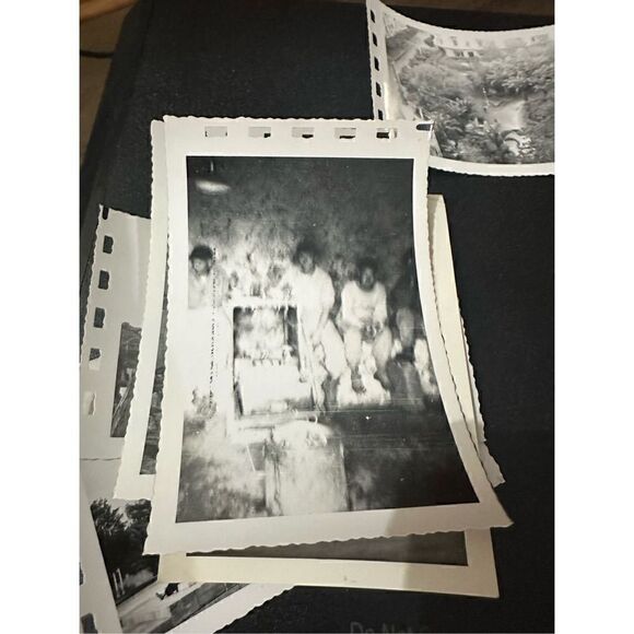 Vinatge 50s War Plane and Overseas Snapshots Photos Retro Black and White Lot - Picture 6 of 9